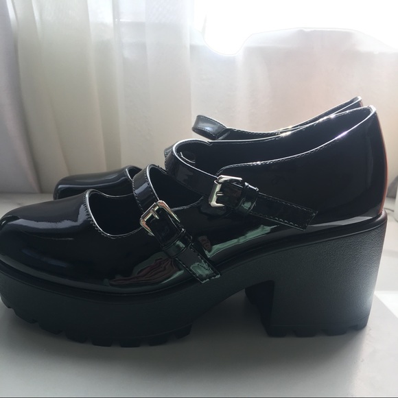 new mary jane leather black shoes - Picture 2 of 4